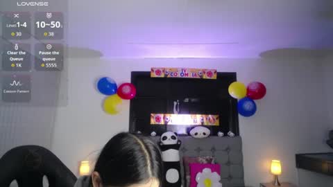 Snapshot of melanny_petite chatting on 2, 7, 2026 melanny_petite online show from 2, 7, 2026