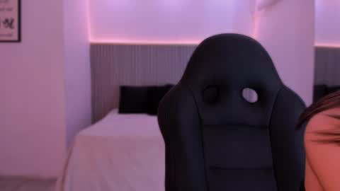 melany_hoffman online show from 5, 10, 2025