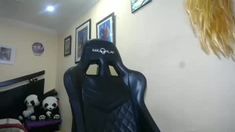 melany online show from 3, 3, 2025