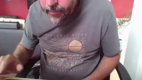 Snapshot of melbguy_075 chatting on 9, 1, 2025 melbguy_075 online show from 9, 1, 2025