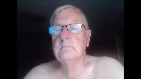 Snapshot of melbourne000 chatting on 21, 2, 2025 melbourne000 online show from 21, 2, 2025