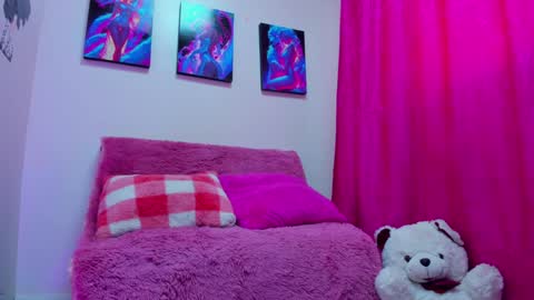 melhiza online show from 12, 12, 2024