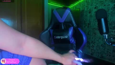 Snapshot of meli_pixel chatting on 26, 9, 2025 MELISSA online show from 26, 9, 2025