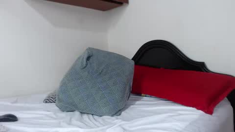 Snapshot of melihotxxx chatting on 11, 3, 2025 melihotxxx online show from 11, 3, 2025