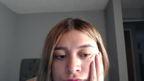 Snapshot of meliinna_xxx chatting on 25, 11, 2025 meliinna_xxx online show from 25, 11, 2025