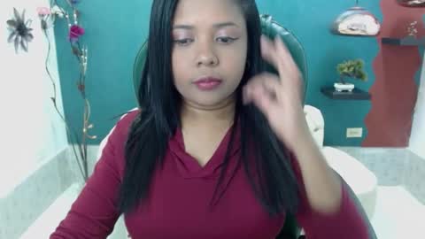 Snapshot of melika_sweet chatting on 30, 12, 2024 eli online show from 30, 12, 2024