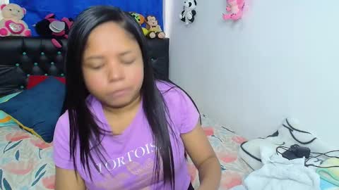 Snapshot of melika_sweet chatting on 10, 9, 2025 eli online show from 10, 9, 2025