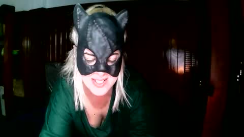 Snapshot of melina_desiree chatting on 20, 5, 2026 Melina Desiree online show from 20, 5, 2026
