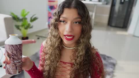 MelinaSmith  online show from 4, 2, 2025