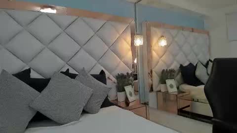 melina_voss online show from 25, 3, 2026