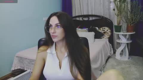 Melina online show from 26, 9, 2025