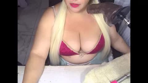 Snapshot of melindafore chatting on 23, 4, 2026 alissaalissa0818 online show from 23, 4, 2026