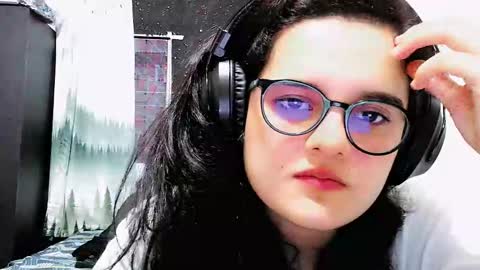 Snapshot of melissa_and_dany chatting on 23, 2, 2025 Melissas Corner online show from 23, 2, 2025