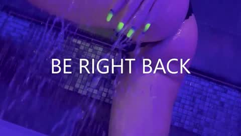 Snapshot of melissa_fane chatting on 7, 12, 2024 Hot Milf Melissa ONLINE Mon Tue Wed Fr Sun - 9pm - 6amUTC3 online show from 7, 12, 2024
