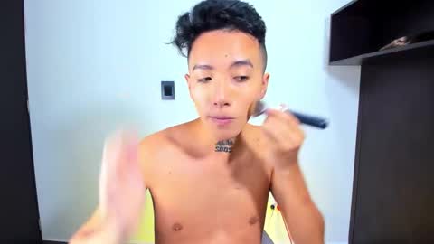 Snapshot of melissa_fem_ chatting on 3, 11, 2025 M E L I S S A online show from 3, 11, 2025