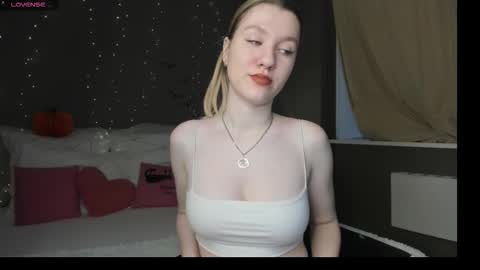 Snapshot of melissa_moooree chatting on 30, 10, 2025 melissa_moooree online show from 30, 10, 2025