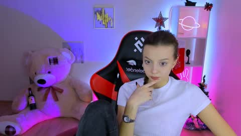 Melissa online show from 23, 12, 2024