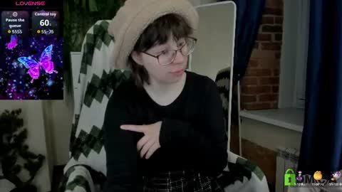 Snapshot of melissa_wells chatting on 27, 6, 2026 Melissa online show from 27, 6, 2026