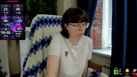 Snapshot of melissa_wells chatting on 9, 7, 2026 Melissa online show from 9, 7, 2026