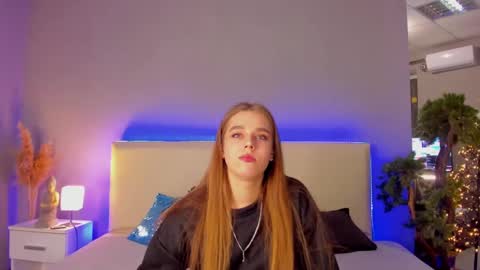 MelissaCrayzy online show from 18, 2, 2025