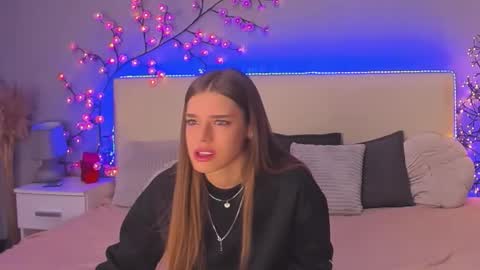 Snapshot of melissacrayzy chatting on 5, 3, 2026 MelissaCrayzy online show from 5, 3, 2026