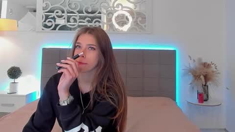 Snapshot of melissacrayzy chatting on 13, 4, 2026 MelissaCrayzy online show from 13, 4, 2026