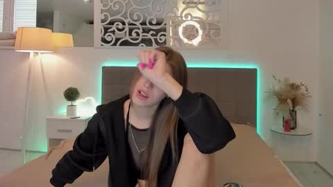 Snapshot of melissacrayzy chatting on 19, 4, 2026 MelissaCrayzy online show from 19, 4, 2026