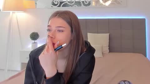 Snapshot of melissacrayzy chatting on 12, 5, 2026 MelissaCrayzy online show from 12, 5, 2026