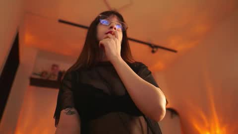 melissajones3 online show from 11, 11, 2025