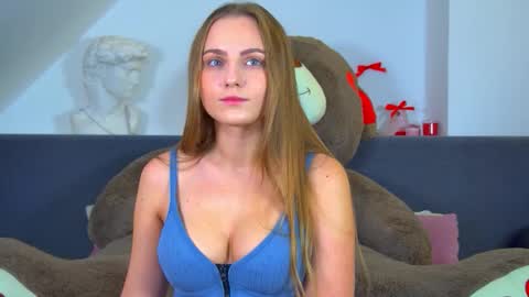 Snapshot of melissamelrey chatting on 16, 10, 2025 MelissaBerry online show from 16, 10, 2025