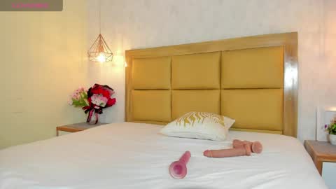    online show from 18, 4, 2026