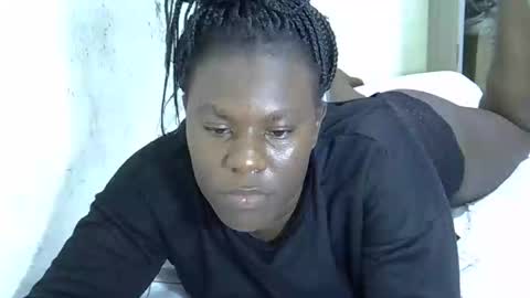 mellanine_ebony online show from 18, 2, 2026