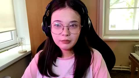 Snapshot of mellieyamazaki chatting on 2, 6, 2026 mellieyamazaki online show from 2, 6, 2026