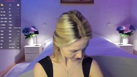 Snapshot of mellina_tey chatting on 2, 2, 2026 Mellina online show from 2, 2, 2026