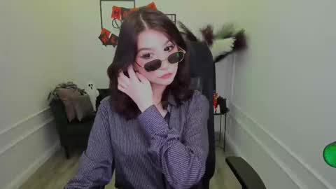 mellsawertyq online show from 31, 10, 2025