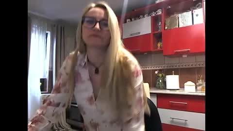 Melly online show from 27, 3, 2026