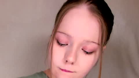 Snapshot of melmooon chatting on 8, 6, 2026 MelMooon online show from 8, 6, 2026