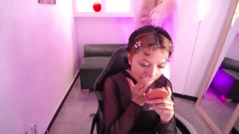 Snapshot of melody701583as chatting on 14, 2, 2026 melody701583as online show from 14, 2, 2026