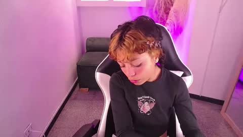 Snapshot of melody701583as chatting on 2, 3, 2026 melody701583as online show from 2, 3, 2026