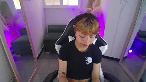 Snapshot of melody701583as chatting on 11, 3, 2026 melody701583as online show from 11, 3, 2026