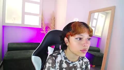 Snapshot of melody701583as chatting on 31, 3, 2026 melody701583as online show from 31, 3, 2026