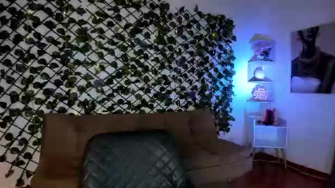Snapshot of melody_cute10 chatting on 19, 6, 2026 melody_cute10 online show from 19, 6, 2026