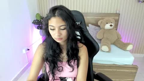 Snapshot of melody_flowers chatting on 28, 2, 2025 Melody online show from 28, 2, 2025