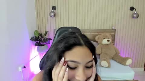 Snapshot of melody_flowers chatting on 28, 2, 2025 Melody online show from 28, 2, 2025