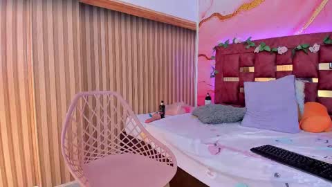 Mixie online show from 19, 2, 2025