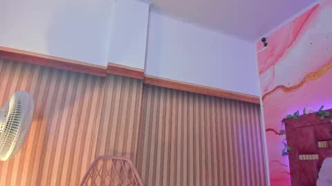 Mixie online show from 22, 2, 2025