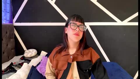 Snapshot of melodydreams1520 chatting on 2, 10, 2025 melodydreams1520 online show from 2, 10, 2025