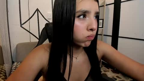 Snapshot of melodyprice_ chatting on 19, 5, 2026 Melody online show from 19, 5, 2026