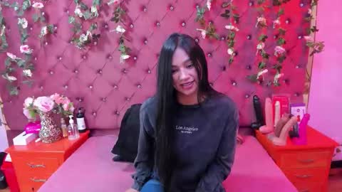 Melodysmithass online show from 22, 11, 2025