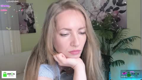 Snapshot of melodyys chatting on 28, 5, 2026 Melody My schedule this week Wednesday Thursday Sunday online show from 28, 5, 2026